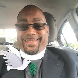 Meet your Posher, Kenneth